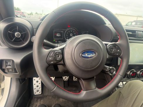 Used 2025 Subaru BRZ Limited RWD image 10
