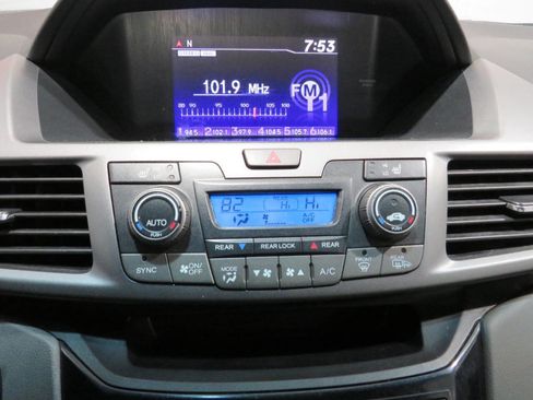 Used 2011 Honda Odyssey EX-L image 20