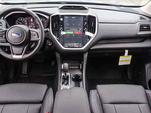 New 2025 Subaru Ascent Limited image 12