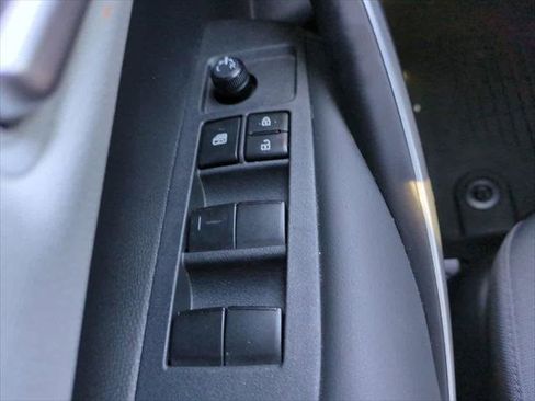 Certified 2023 Toyota Corolla SE image 21