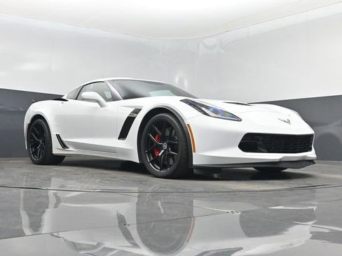 Used 2016 Chevrolet Corvette Z06 w/ 2LZ Preferred Equipment Group image 32