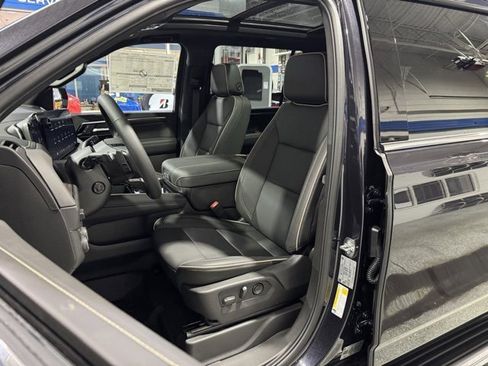 New 2026 Chevrolet Suburban Premier w/ Sun And Tow Package image 26