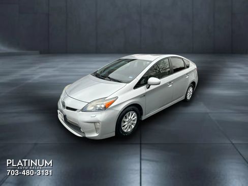 Used 2012 Toyota Prius Prime Advanced image 5