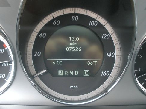 Used 2010 Mercedes-Benz C 300 4MATIC Sedan image 39