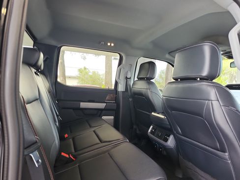 Used 2023 Ford F150 Lariat w/ Trailer Tow Package AWD/4WD image 20