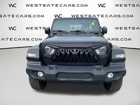 Used 2021 Jeep Wrangler Unlimited Sport image 4