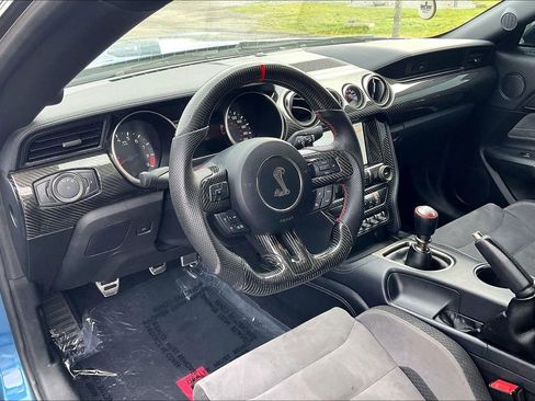 Used 2020 Ford Mustang Shelby GT350 w/ Technology Package image 18