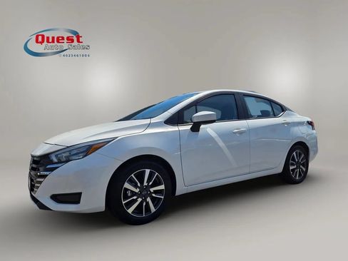 Used 2025 Nissan Versa SV FWD image 48