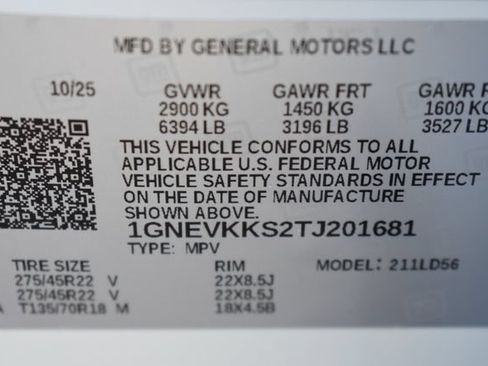 New 2026 Chevrolet Traverse High Country w/ LPO, Floor Liner Package AWD/4WD image 43