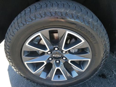 Certified 2021 Chevrolet Tahoe Z71 AWD/4WD image 11