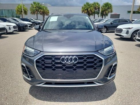 Used 2023 Audi Q5 2.0T Premium Plus w/ Premium Plus Package AWD/4WD image 3
