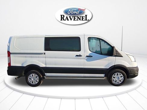 Used 2024 Ford Transit 250 Low Roof w/ Exterior Upgrade Package RWD image 3