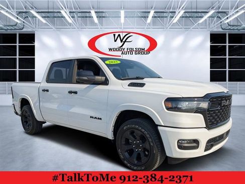 Used 2025 RAM 1500 Big Horn image 1