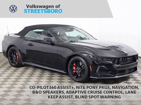 Used 2025 Ford Mustang GT Premium RWD image 1