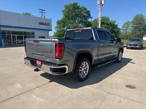 Used 2020 GMC Sierra 1500 SLT w/ SLT Premium Package AWD/4WD image 3
