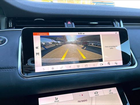 Used 2020 Land Rover Range Rover Evoque SE image 26