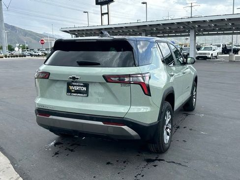 New 2026 Chevrolet Equinox LT AWD/4WD image 24