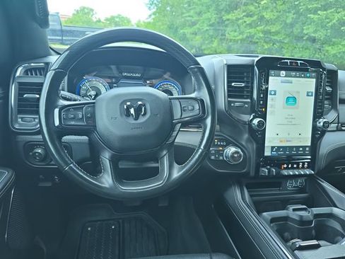 Used 2022 RAM 1500 Limited w/ Body-Colour Bumper Group AWD/4WD image 18