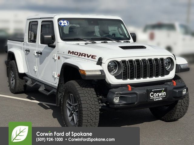 Used 2025 Jeep Gladiator Mojave AWD/4WD 360° Tour