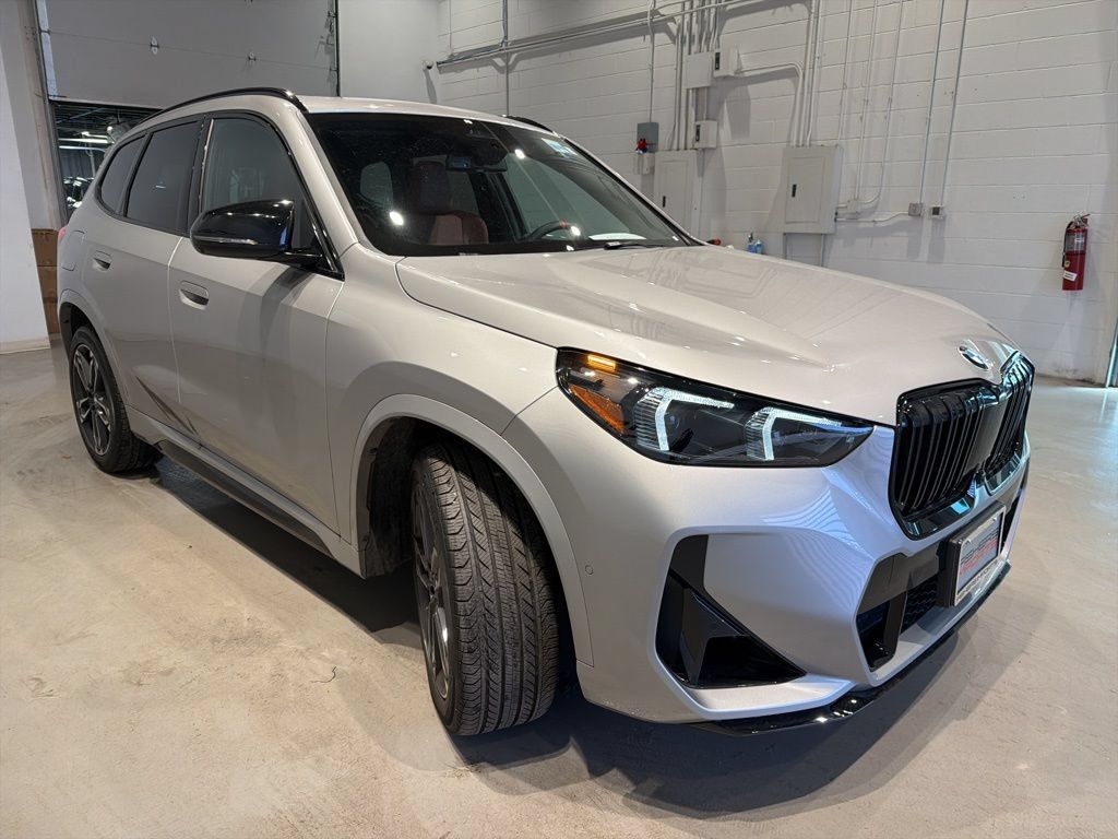 Used 2026 BMW X1 M35i AWD/4WD image 3