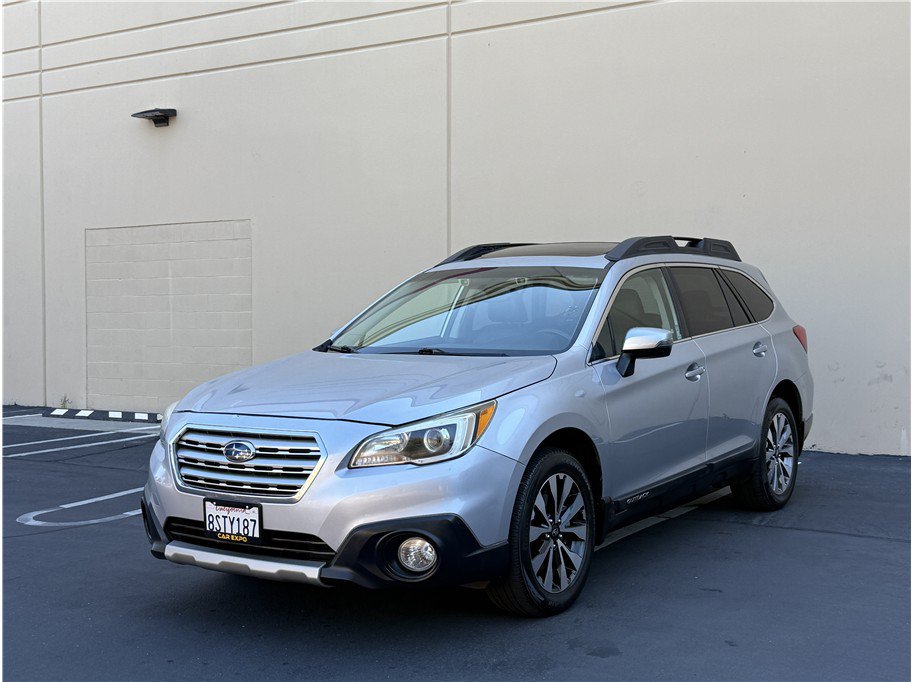 Used 2016 Subaru Outback 2.5i Limited AWD/4WD image 1
