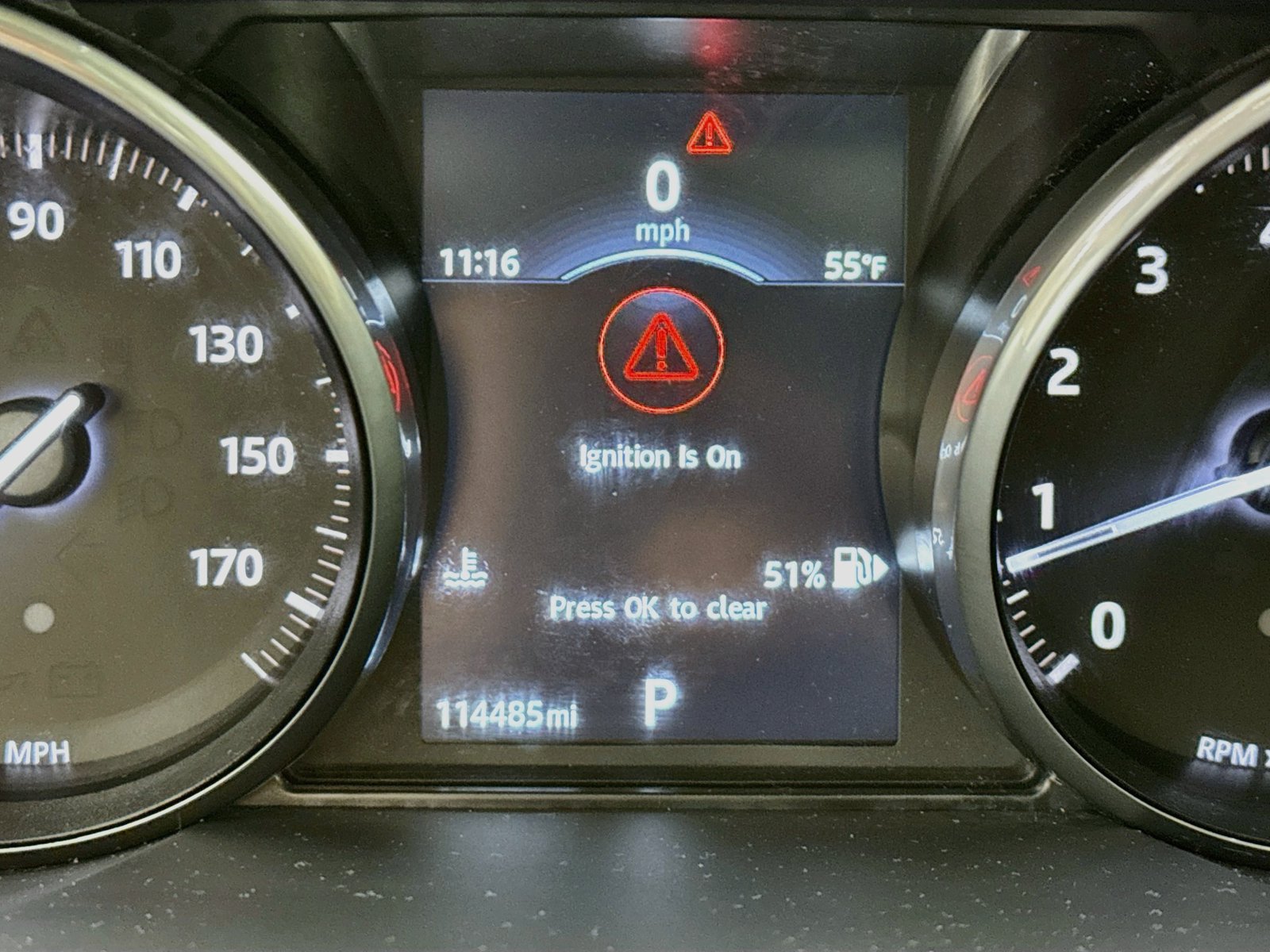 Used 2016 Land Rover Range Rover Sport SE AWD/4WD image 12