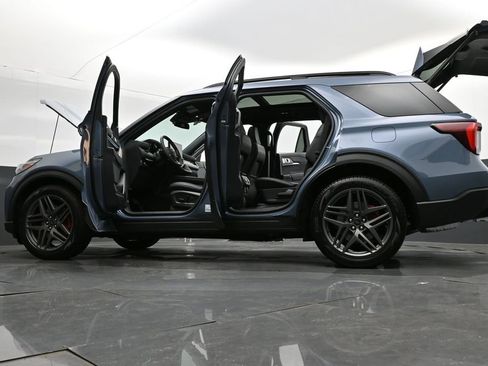New 2025 Ford Explorer ST w/ Sun And Sound Package image 37