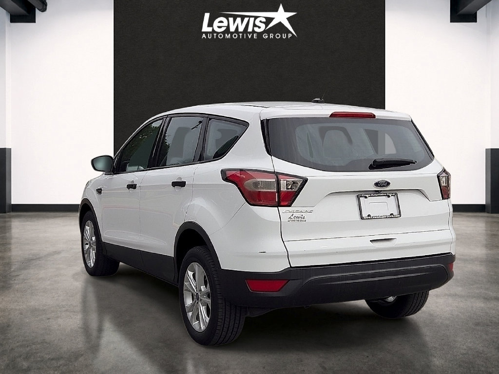 Used 2018 Ford Escape S FWD image 3