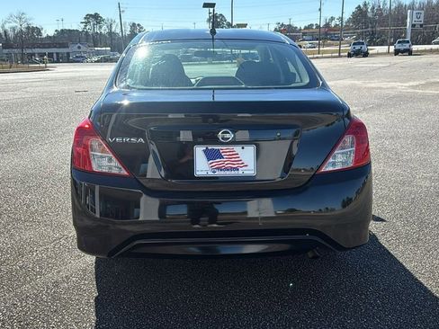 Used 2019 Nissan Versa S image 7