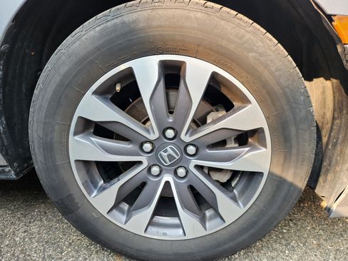 Used 2023 Honda Odyssey EX-L image 5