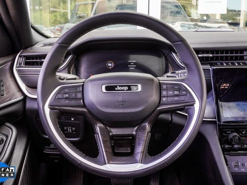 Used 2024 Jeep Grand Cherokee Limited 4xe AWD/4WD image 13