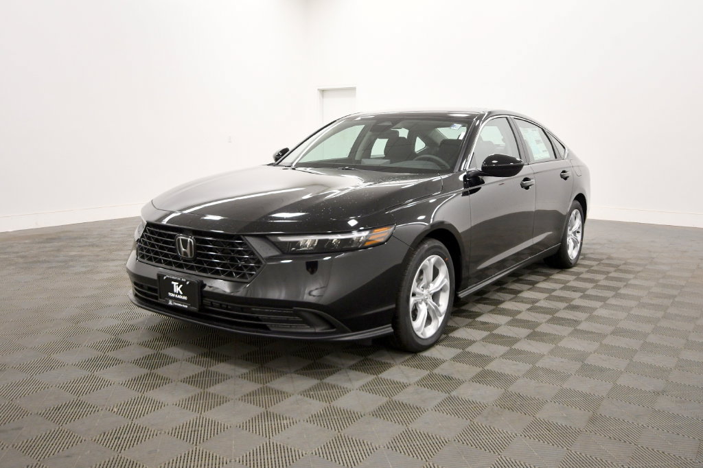 New 2026 Honda Accord LX image 2