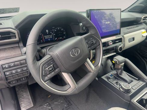 New 2026 Toyota Tacoma Limited AWD/4WD image 12