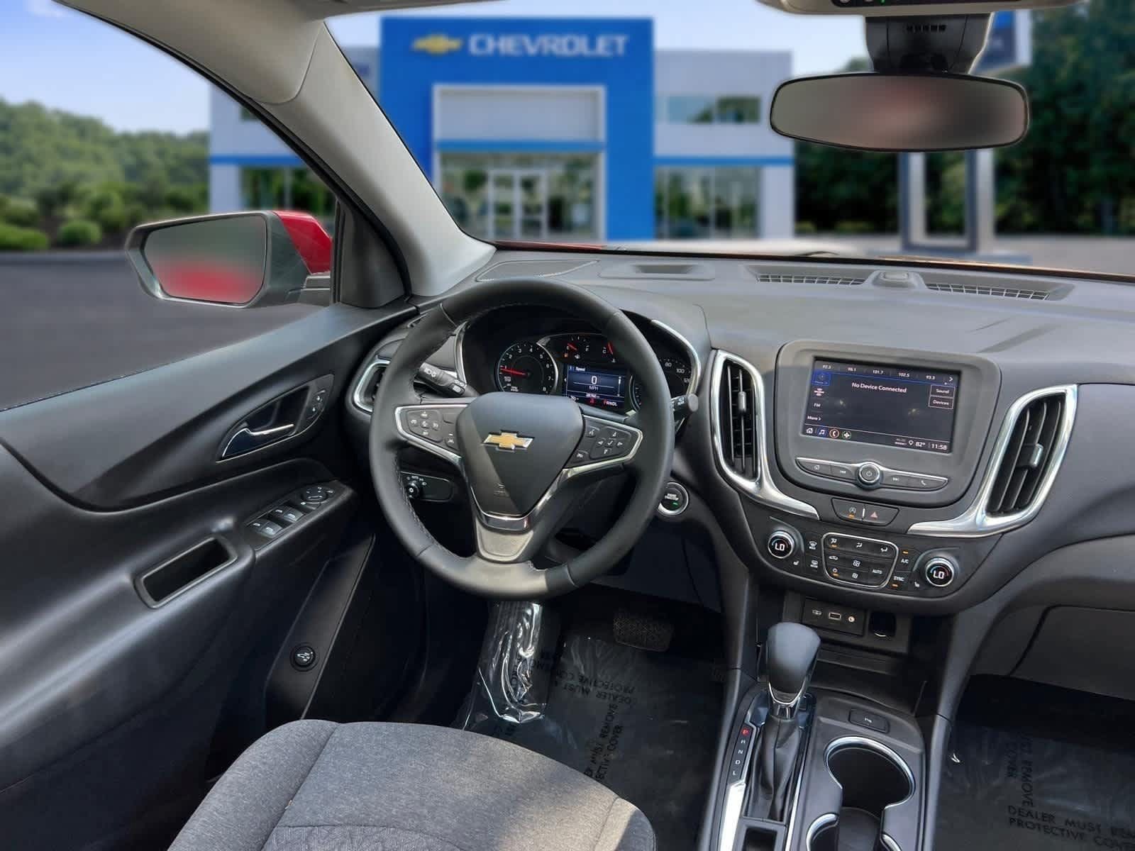 Certified 2024 Chevrolet Equinox LT AWD/4WD image 32