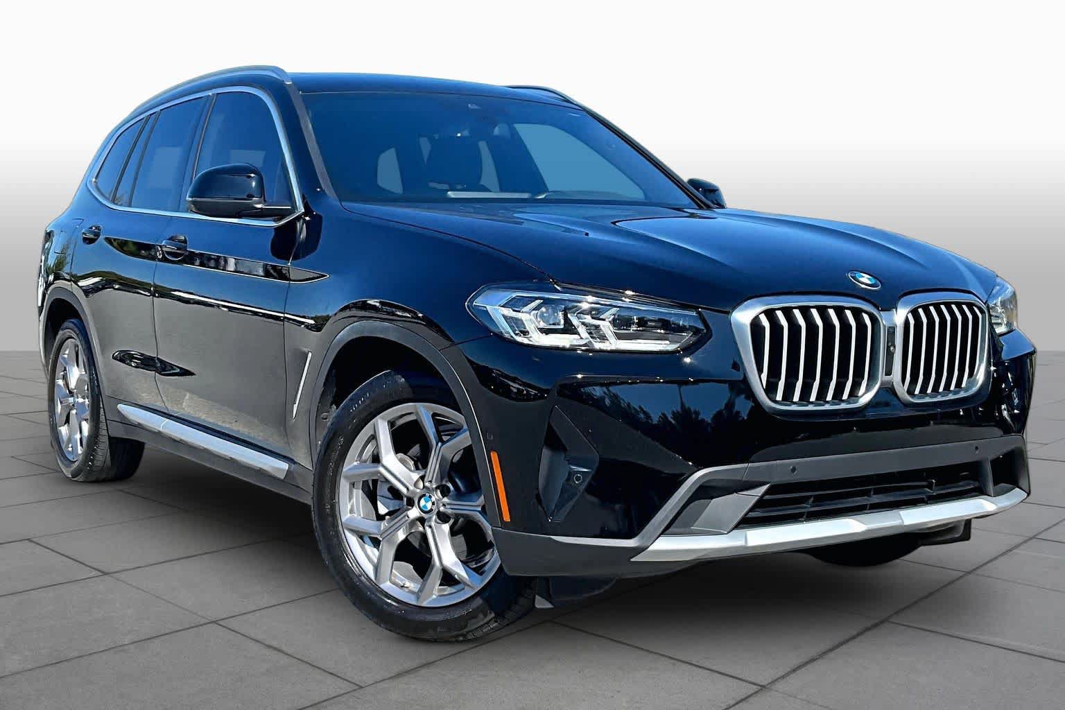 Used 2023 BMW X3 sDrive30i w/ Premium Package w/ZPA RWD image 2