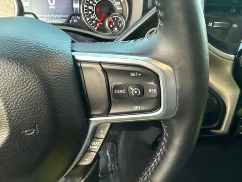 Used 2024 RAM 2500 Laramie AWD/4WD image 17
