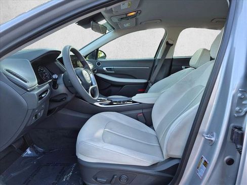 Used 2023 Hyundai Sonata SEL FWD image 15