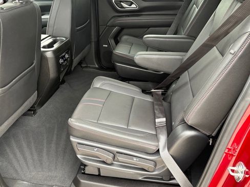 Used 2022 Chevrolet Suburban RST w/ Luxury Package image 37