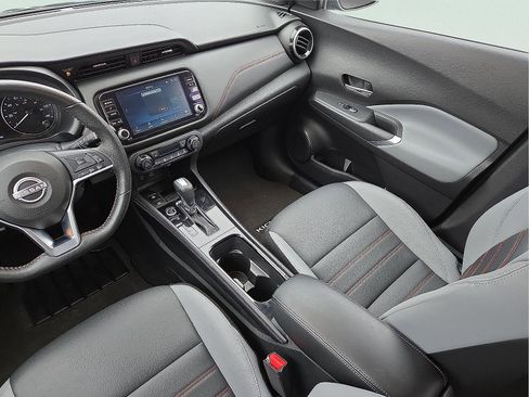 Used 2024 Nissan Kicks SR w/ SR Premium Package image 12
