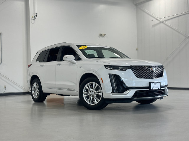Certified 2024 Cadillac XT6 Luxury w/ LPO, Floor Liner Package AWD/4WD image 2
