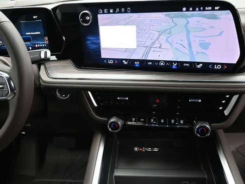 New 2026 Chevrolet Suburban LT w/ Comfort Package image 29