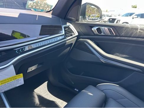 Used 2024 BMW X5 sDrive40i w/ Premium Package RWD image 14