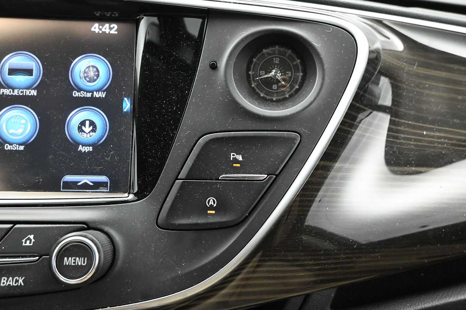 Used 2020 Buick Envision Preferred FWD image 35