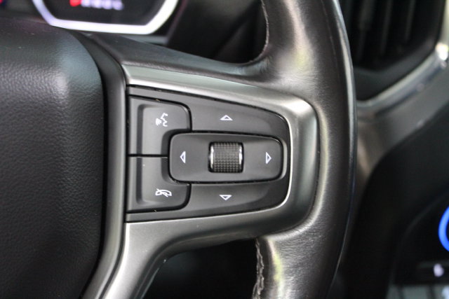 Used 2020 Chevrolet Silverado 1500 RST w/ True North Edition AWD/4WD image 17