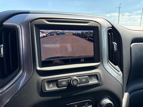 Used 2025 Chevrolet Silverado 1500 Custom AWD/4WD image 17