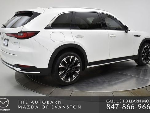 Certified 2024 MAZDA CX-90 Plug-In Hybrid w/ Premium Pkg image 17