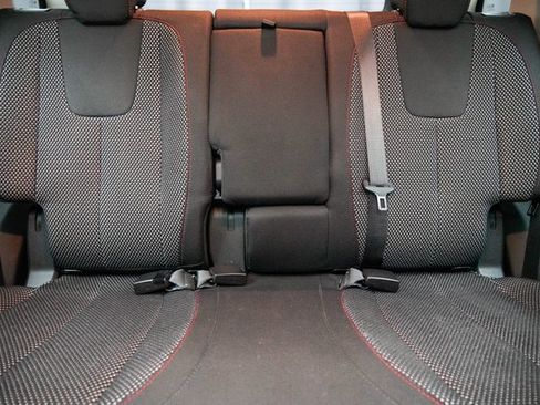 Used 2017 GMC Terrain SLE w/ Chrome Edition image 26