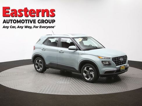Used 2025 Hyundai Venue SEL FWD image 50