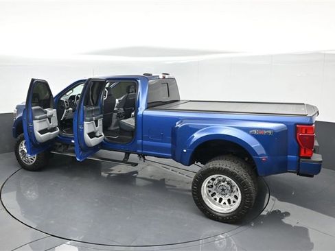 Used 2022 Ford F450 Limited image 63