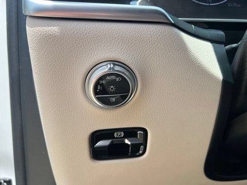 Certified 2024 Mercedes-Benz GLC 300 4MATIC image 12